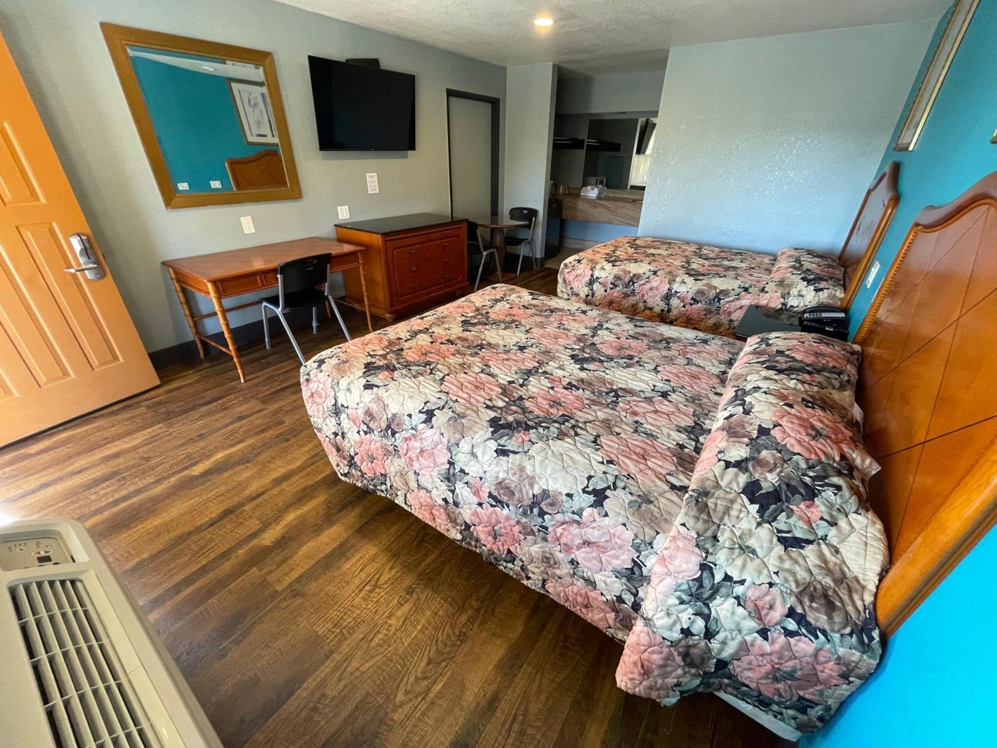 Travelers Inn カストロバレー エクステリア 写真